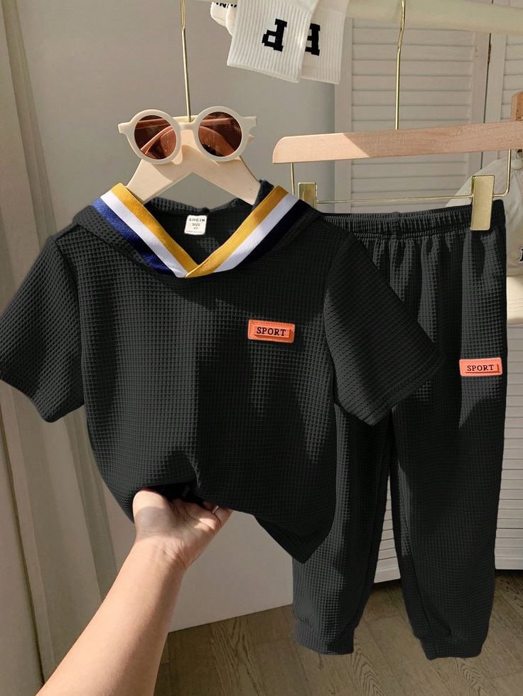 Children's leisure suit